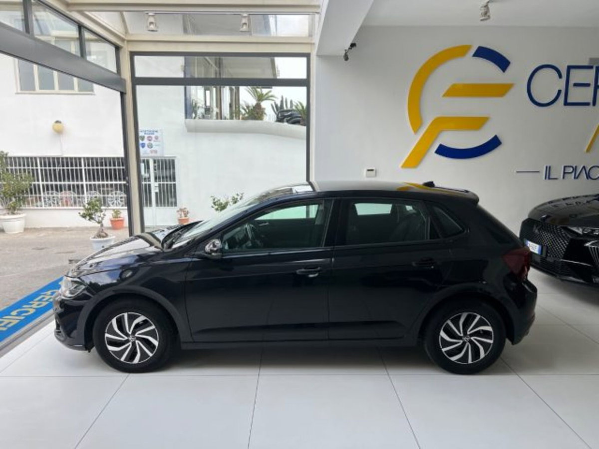 Volkswagen Polo 1.0 tsi Life 95cv (8)