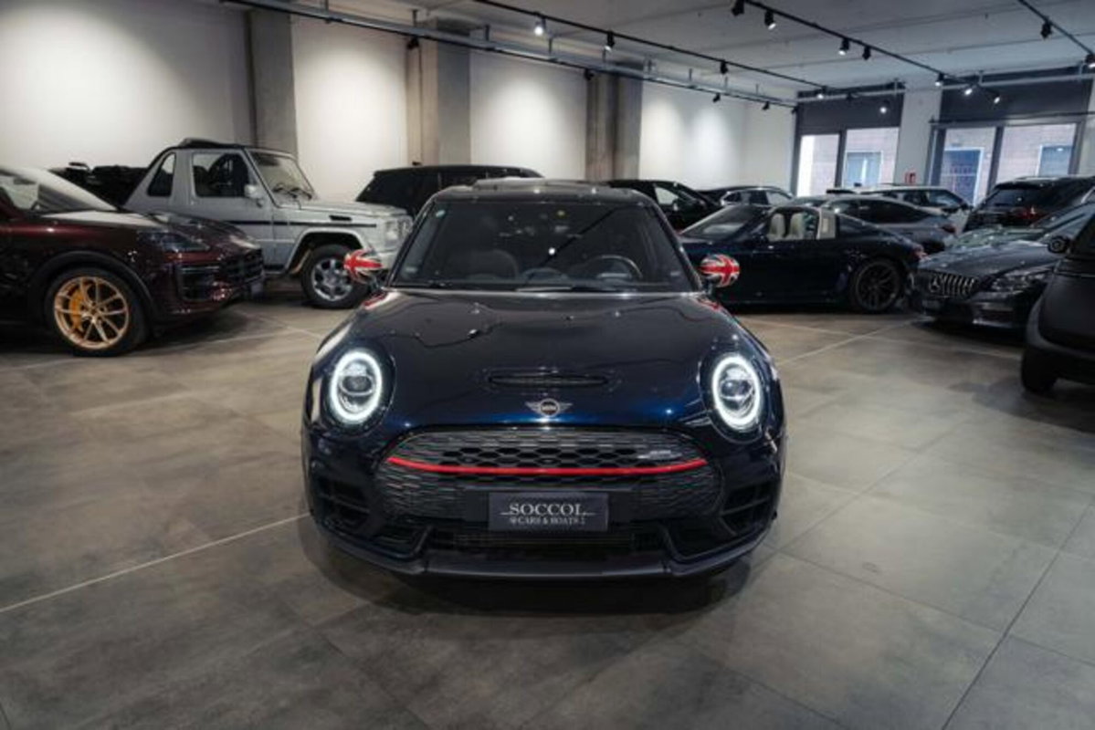 MINI Mini Clubman 2.0 John Cooper Works Clubman Rockingham GT Edition (2)