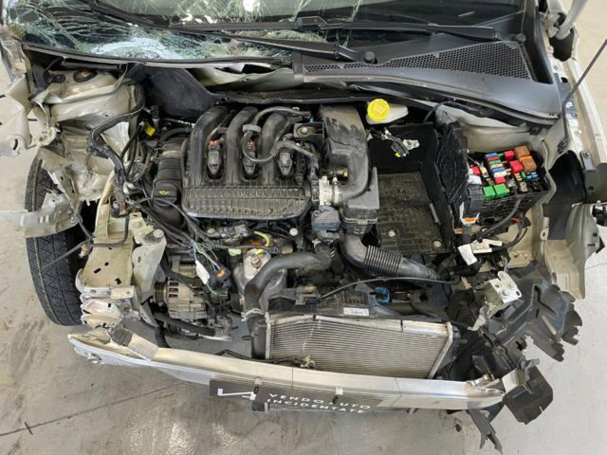 Citroen C3 PureTech 83 S&S Shine (9)