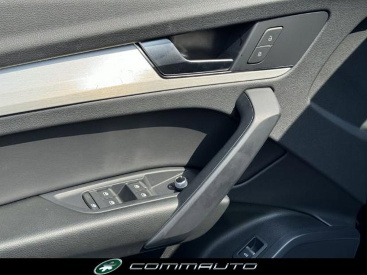 Audi Q5 Sportback 40 2.0 tdi mhev 12V S line Plus quattro s-tronic (11)