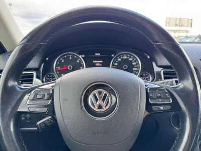 Volkswagen Touareg 3.0 TDI 262 CV tip. BMT Terrain Tech Executive (10)