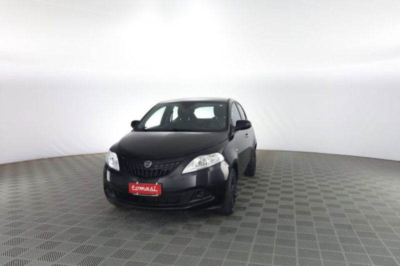 Lancia Ypsilon 1.0 FireFly 5 porte S&S Hybrid Silver Plus