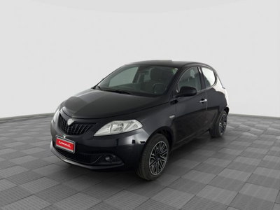 Lancia Ypsilon 1.0 FireFly 5 porte S&S Hybrid Silver Plus usata