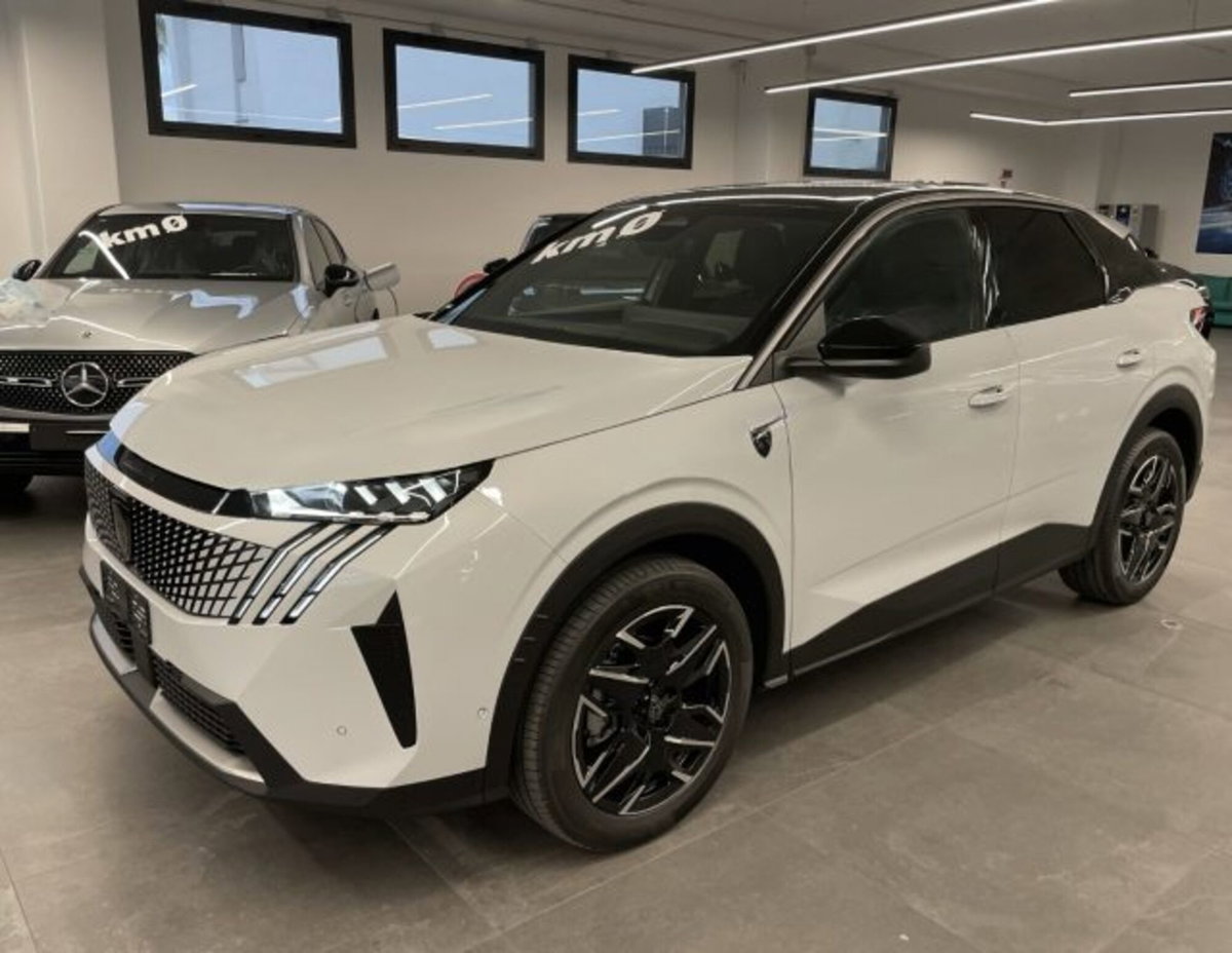 Peugeot 3008 1.2 hybrid GT 145cv e-dcs6 (16)