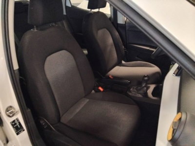 SEAT Arona 1.0 TGI Reference (13)