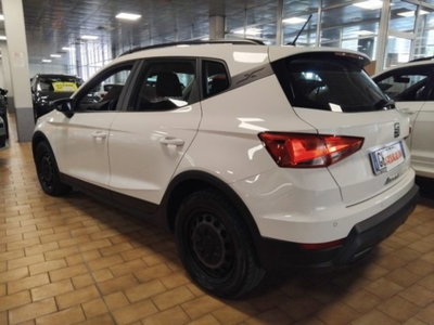 SEAT Arona 1.0 TGI Reference (4)