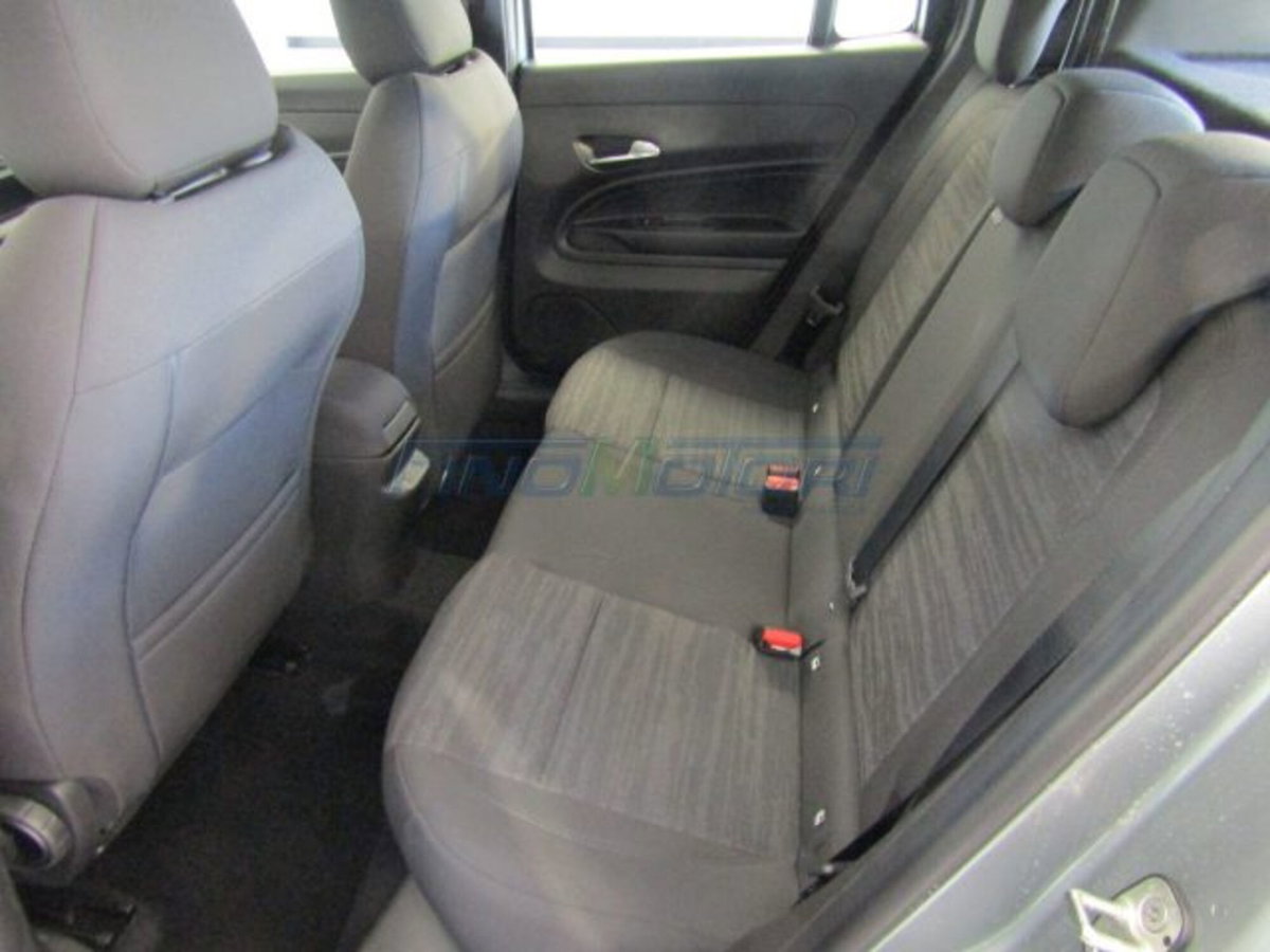 Jeep Avenger 1.2 turbo 85th Anniversary fwd 100cv (12)
