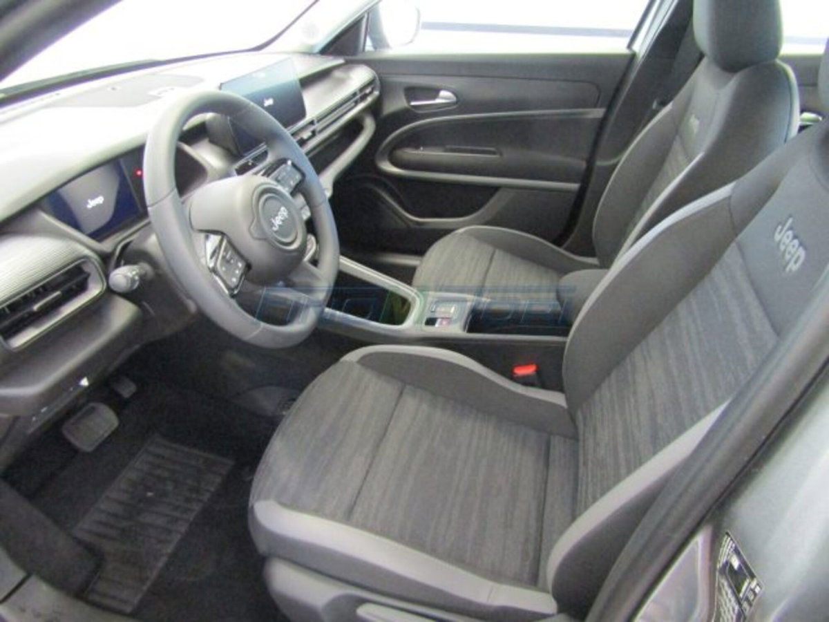 Jeep Avenger 1.2 turbo 85th Anniversary fwd 100cv (7)