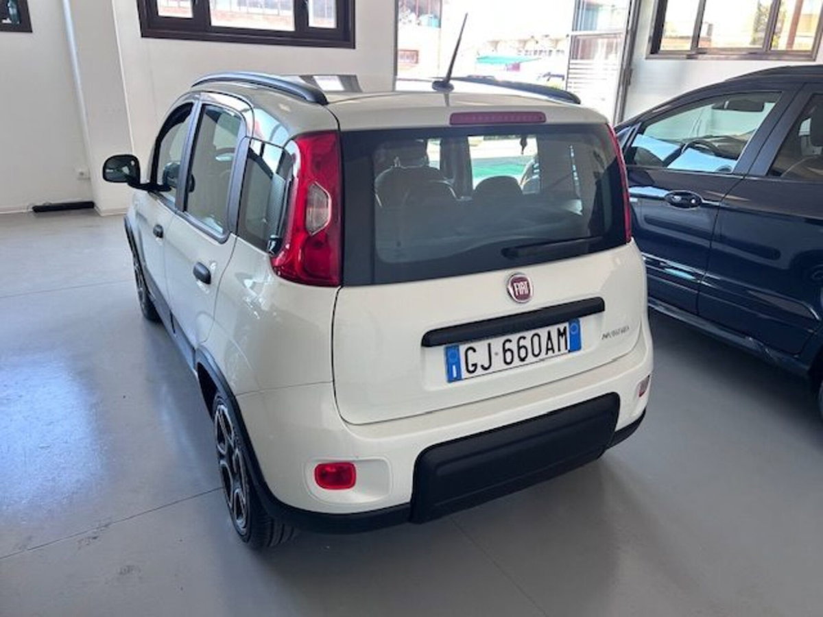 Fiat Panda 1.0 firefly hybrid s&s 70cv 5p.ti (5)