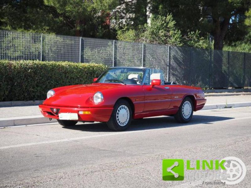 Alfa Romeo Spider 1.6