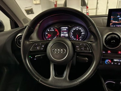 Audi A3 1.6 TDI 116 CV S tronic Sport (15)