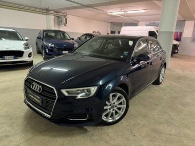 Audi A3 1.6 TDI 116 CV S tronic Sport (3)