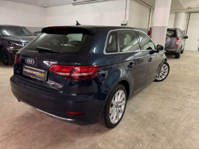 Audi A3 1.6 TDI 116 CV S tronic Sport (5)