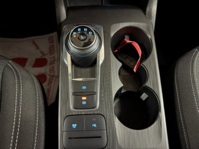 Ford Kuga 2.5 Full Hybrid 190 CV CVT 2WD ST-Line Design (14)