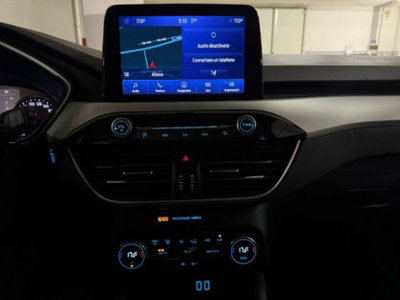 Ford Kuga 2.5 Full Hybrid 190 CV CVT 2WD ST-Line Design (16)
