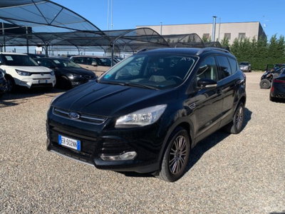 Ford Kuga 2.0 TDCI 140 CV 4WD Powershift usata