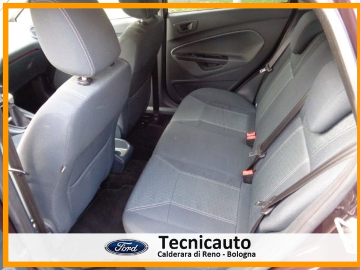 Ford Fiesta 1.2 82CV 5 porte (10)