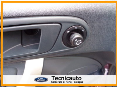 Ford Fiesta 1.2 82CV 5 porte (20)