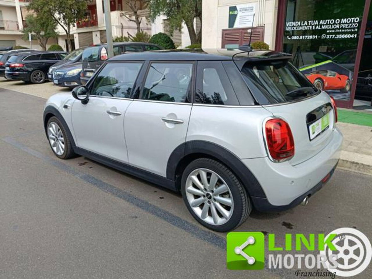 MINI Mini 1.5 Cooper D Business 5 porte (13)