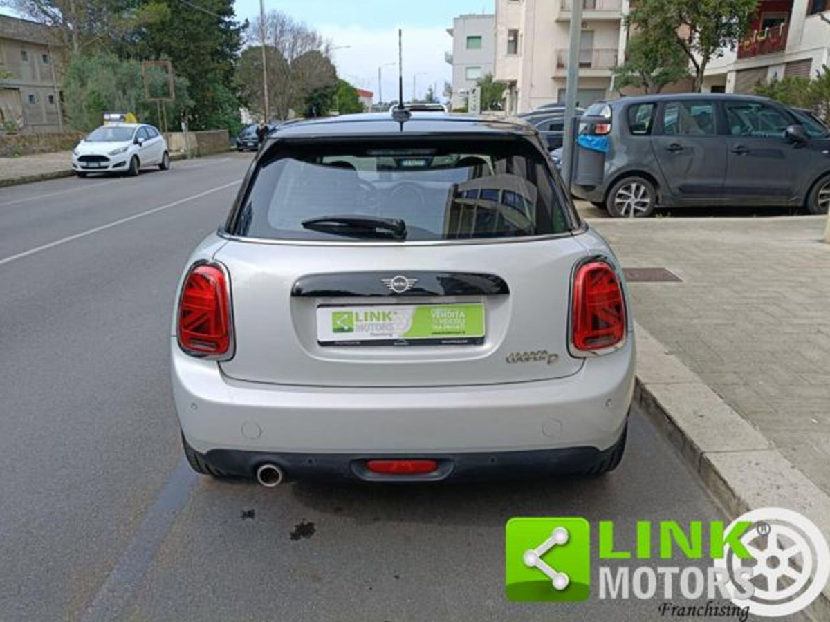 MINI Mini 1.5 Cooper D Business 5 porte (16)