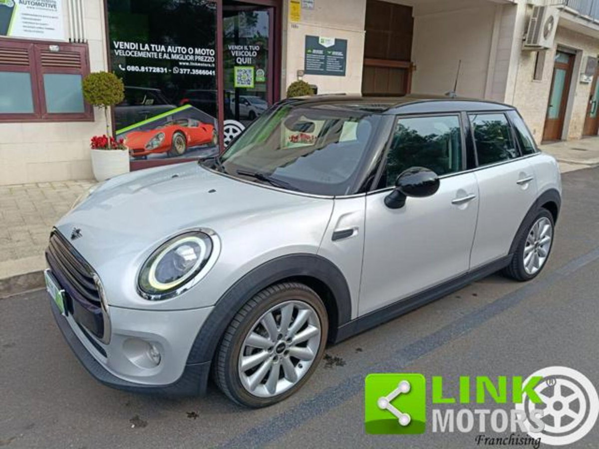 MINI Mini 1.5 Cooper D Business 5 porte (19)