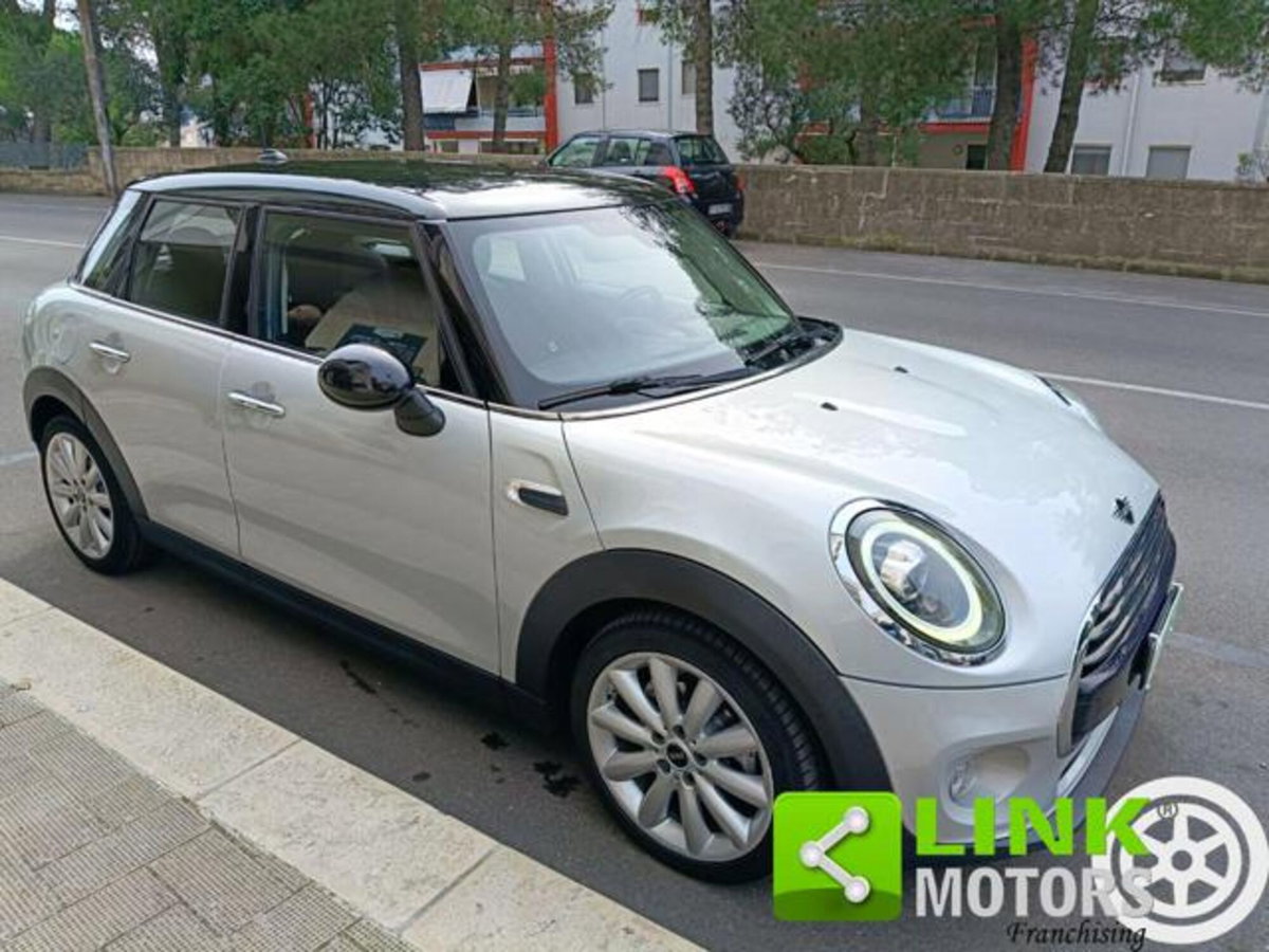 MINI Mini 1.5 Cooper D Business 5 porte (7)