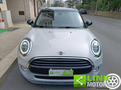 MINI Mini 1.5 Cooper D Business 5 porte (11)