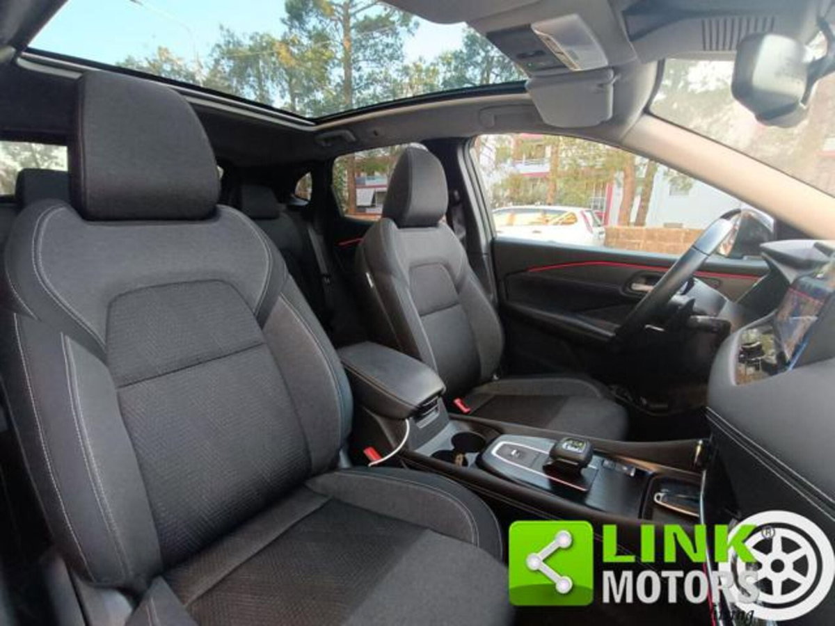 Nissan Qashqai MHEV 158 CV Xtronic Premiere Edition (11)