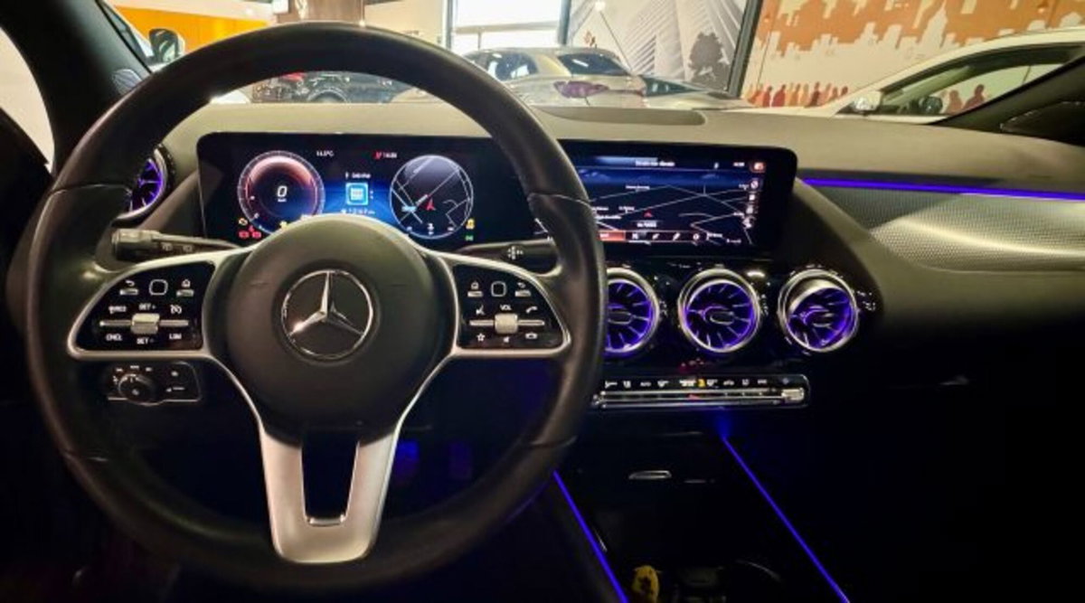 Mercedes-Benz GLA SUV 200 d Automatic Sport Plus (12)