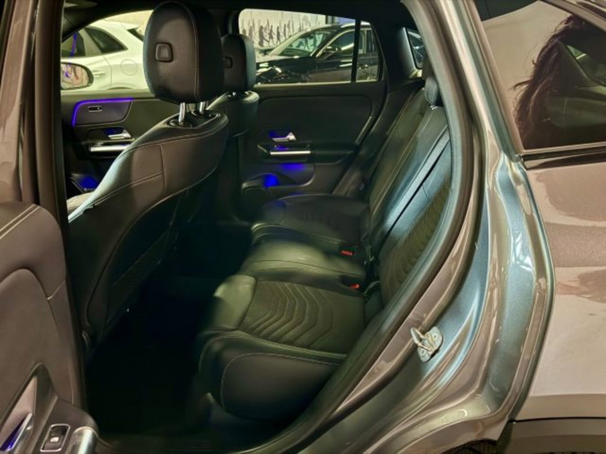 Mercedes-Benz GLA SUV 200 d Automatic Sport Plus (9)