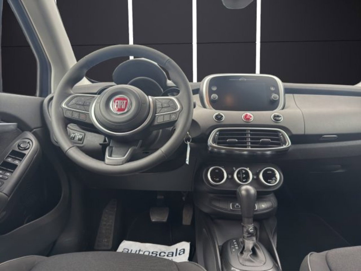 Fiat 500X 1.5 T4 Hybrid 130 CV DCT Yacht Club Capri (14)