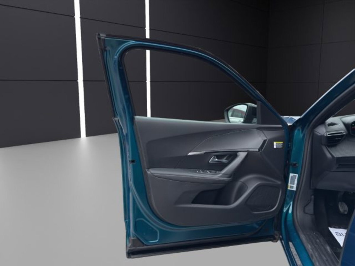 Peugeot 2008 PureTech 100 S&S Allure (11)