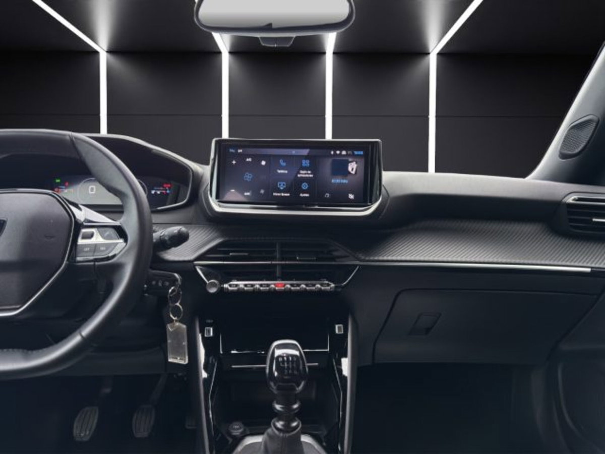 Peugeot 2008 PureTech 100 S&S Allure (14)