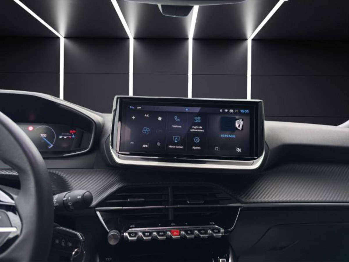 Peugeot 2008 PureTech 100 S&S Allure (15)