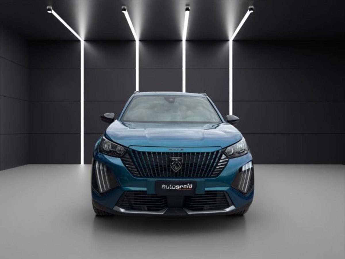 Peugeot 2008 PureTech 100 S&S Allure (8)