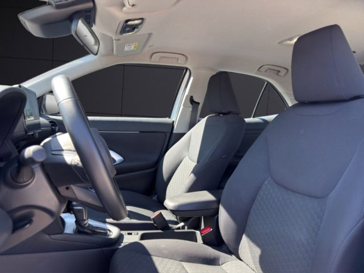 Toyota Yaris Cross 1.5 Hybrid 5p. E-CVT Active (9)