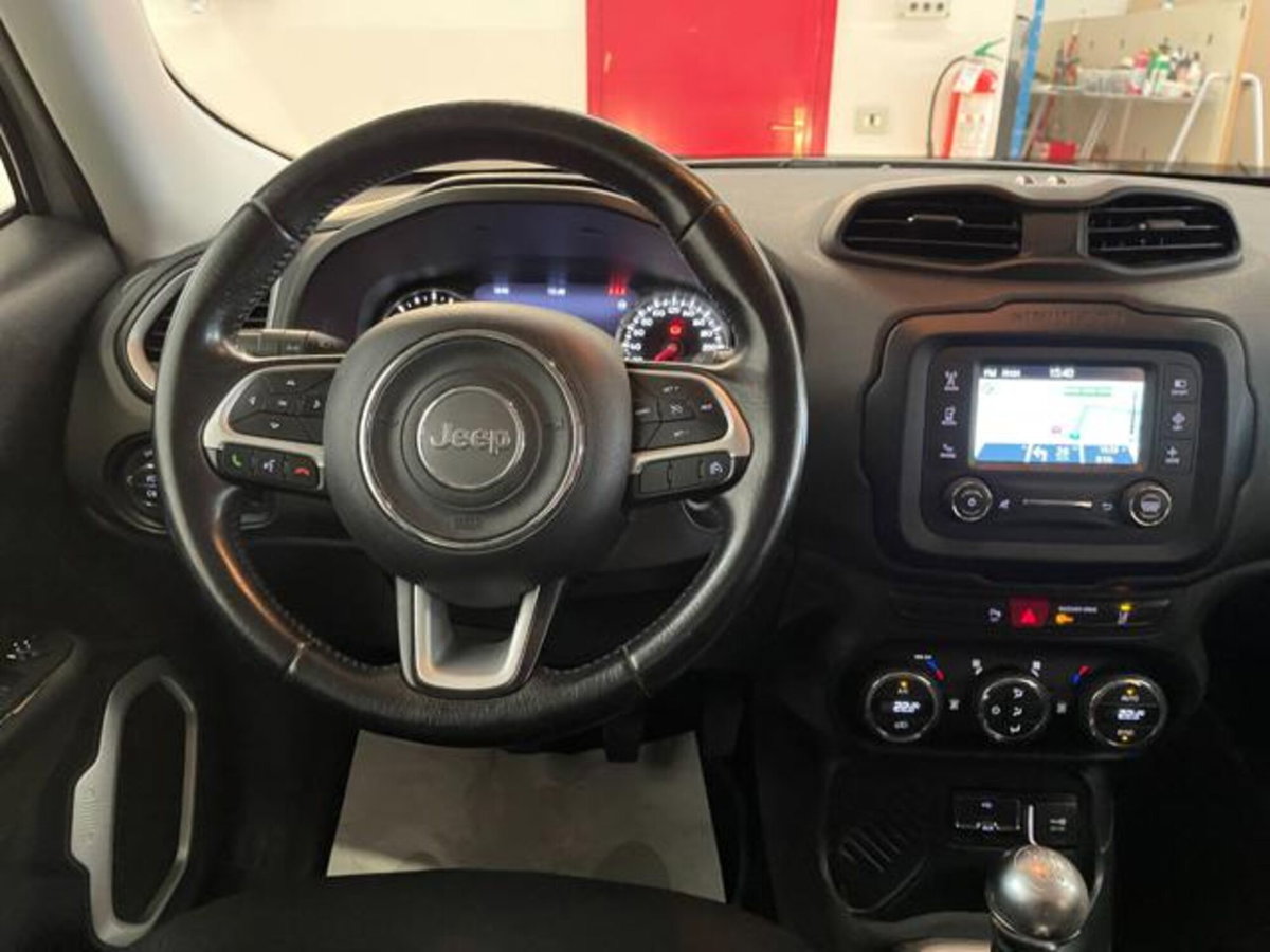Jeep Renegade 1.6 Mjt 120 CV Limited (17)