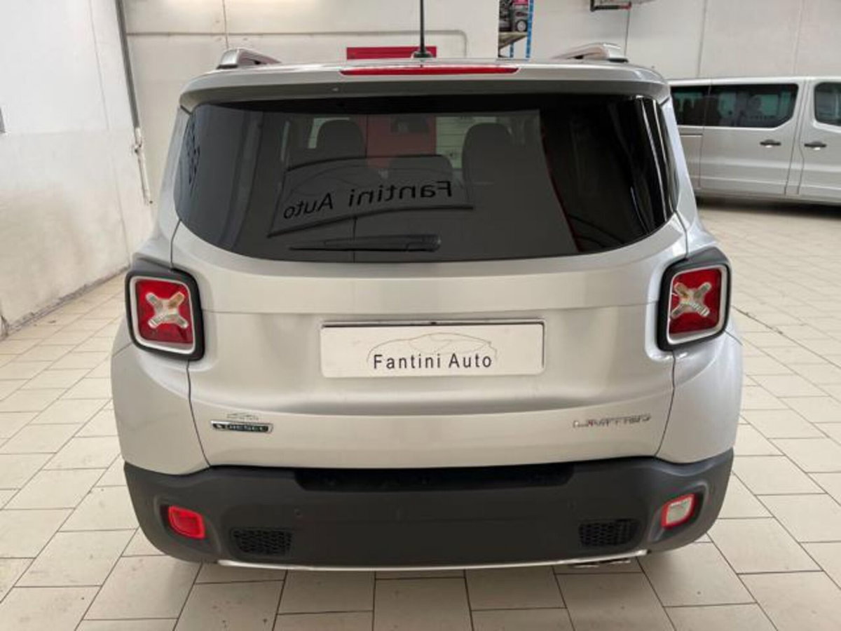 Jeep Renegade 1.6 Mjt 120 CV Limited (4)