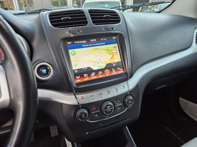 Fiat Freemont 2.0 Mjt 170 CV 4x4 Automatica Black Code (14)