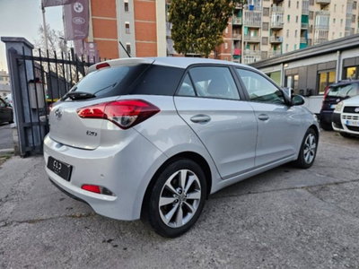 Hyundai i20 1.1 CRDi 12V 5 porte Style (4)