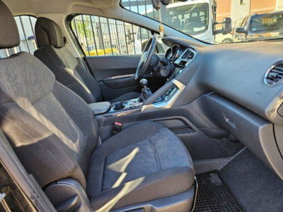 Peugeot 3008 1.6 HDi 112CV Tecno (11)