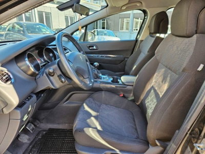 Peugeot 3008 1.6 HDi 112CV Tecno (7)