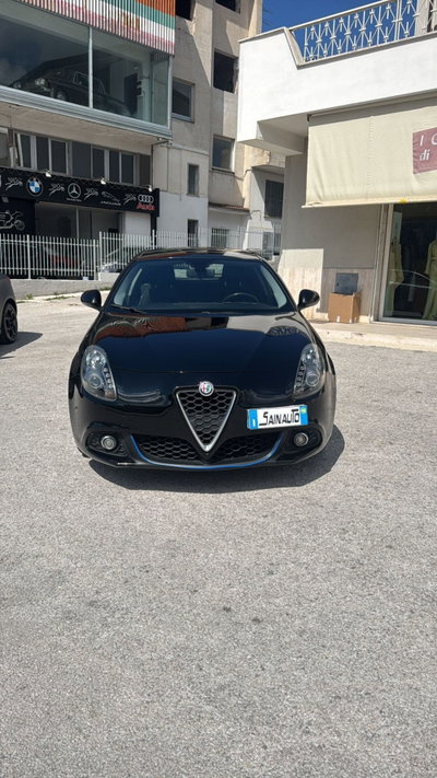 Alfa Romeo Giulietta 1.6 JTDm Ti 120cv (2)