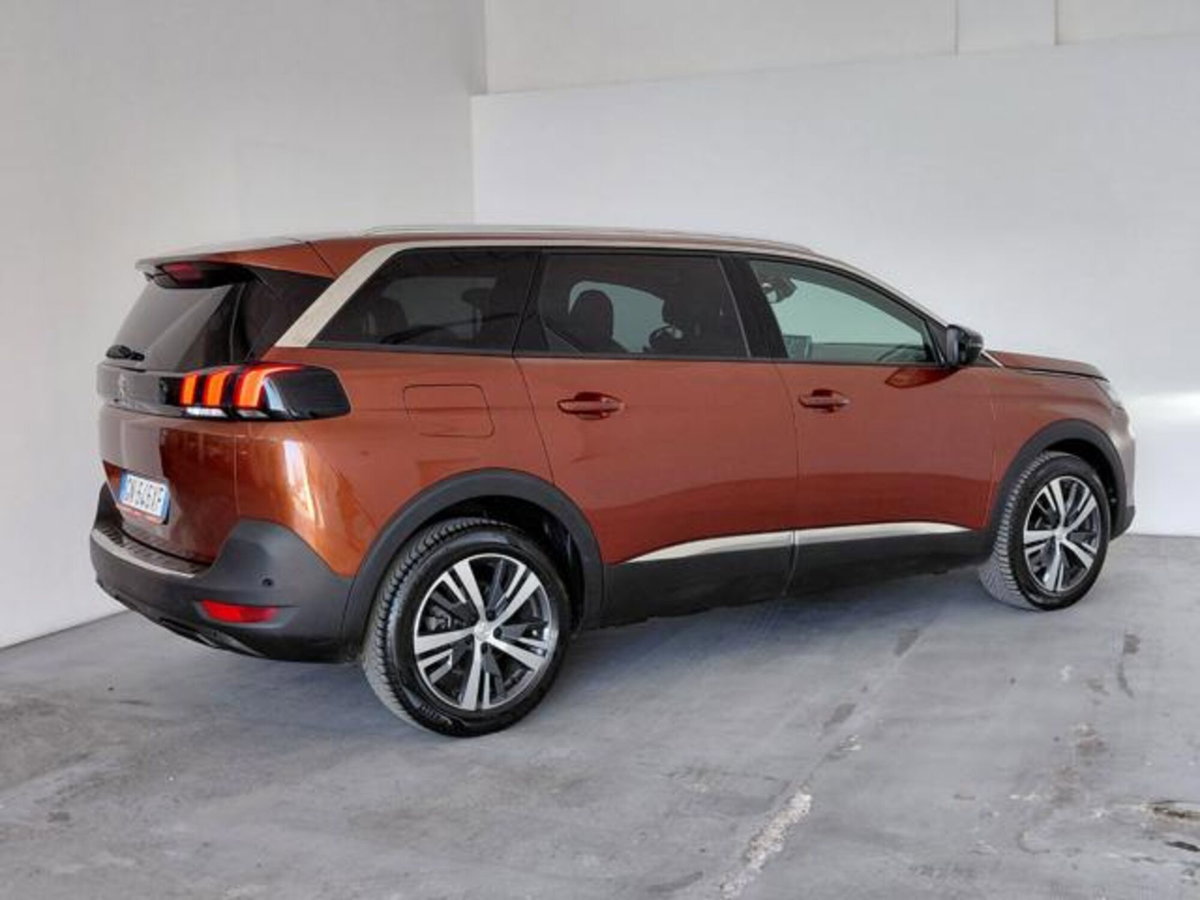 Peugeot 5008 1.5 bluehdi Allure Pack s&s 130cv eat8 (9)