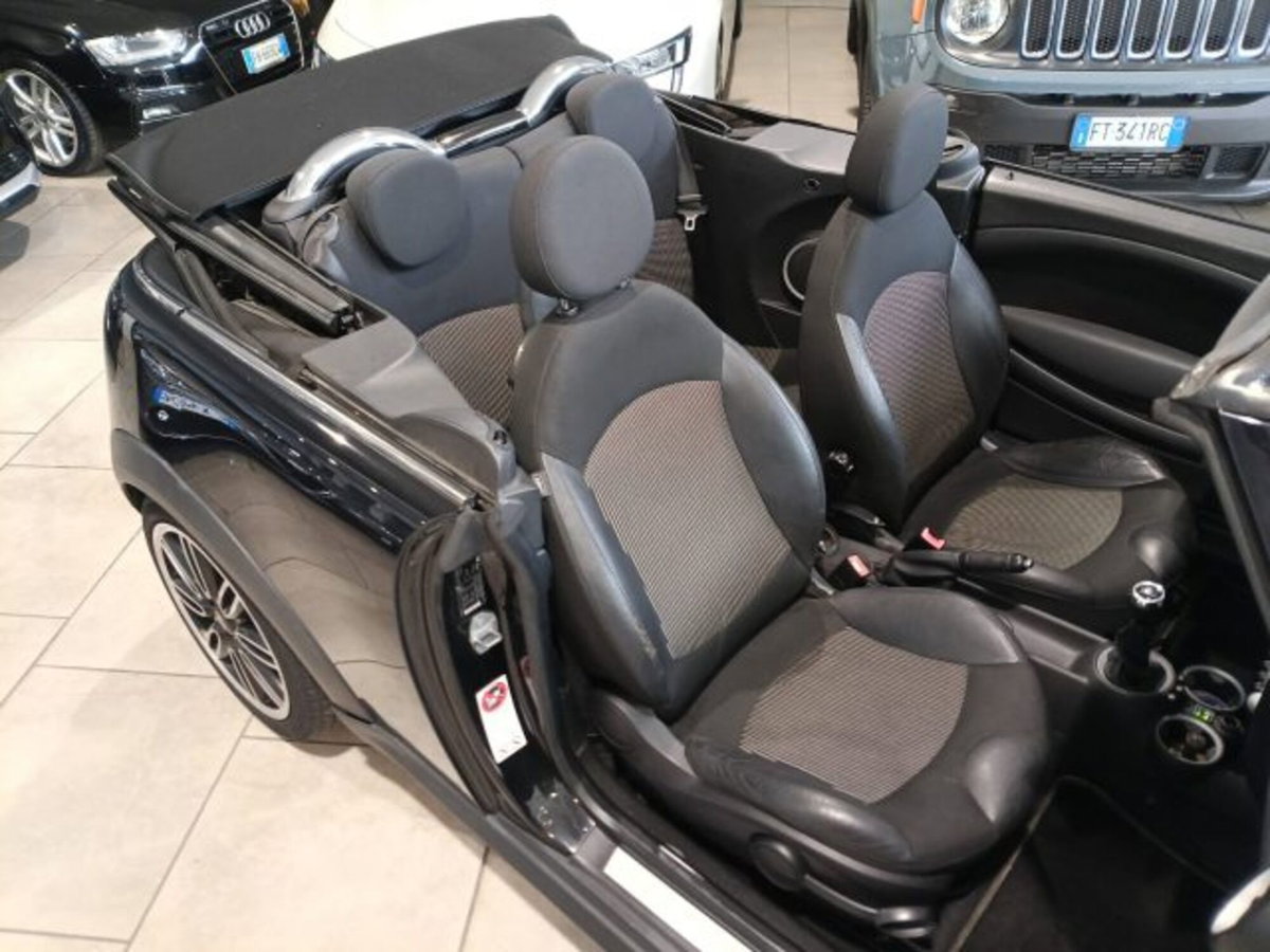 MINI Mini Cabrio 1.6 16V Cooper Cabrio (15)