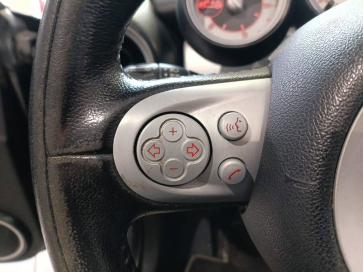 MINI Mini Cabrio 1.6 16V Cooper Cabrio (16)