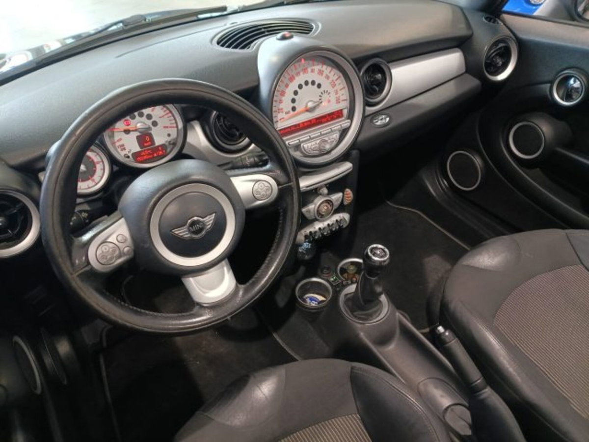 MINI Mini Cabrio 1.6 16V Cooper Cabrio (8)