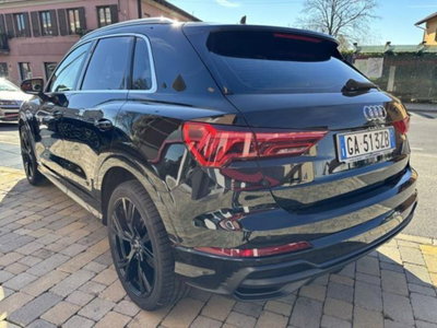 Audi Q3 2.0 TDI 150 CV S tronic S line Edition (17)