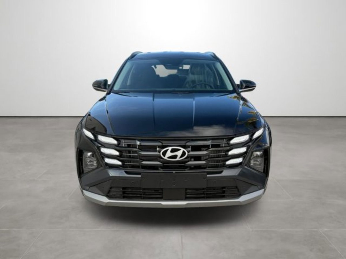 Hyundai Tucson 1.6 crdi 48V Business 2wd dct (2)