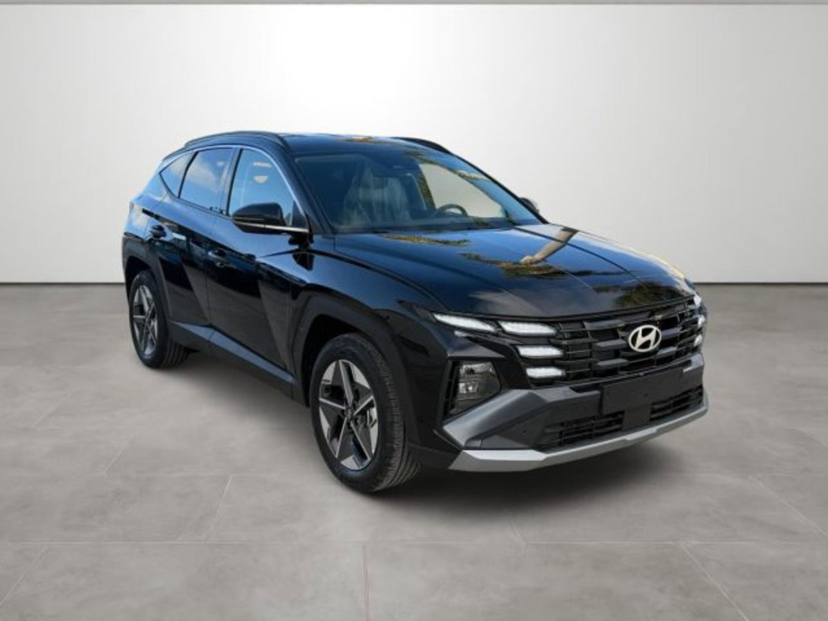 Hyundai Tucson 1.6 crdi 48V Business 2wd dct (3)